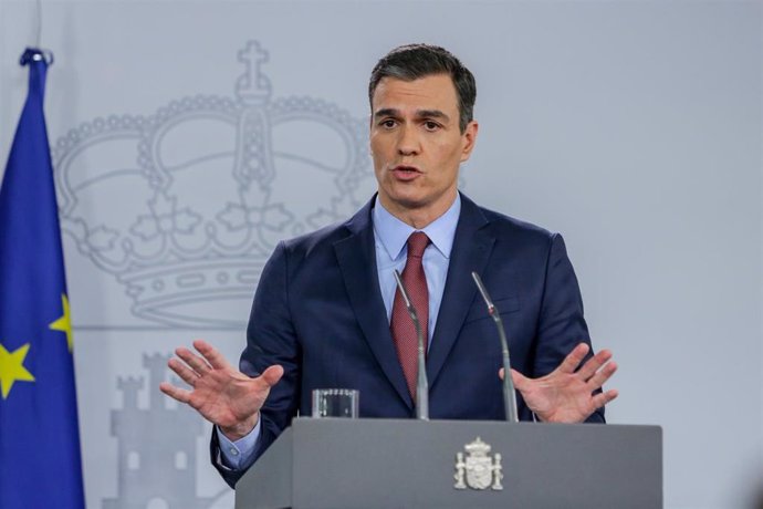 El presidente del Gobierno, Pedro Sánchez, analiza el impacto del coronavirus tras una reunión extraordinaria por videoconferencia del Consejo Europeo.