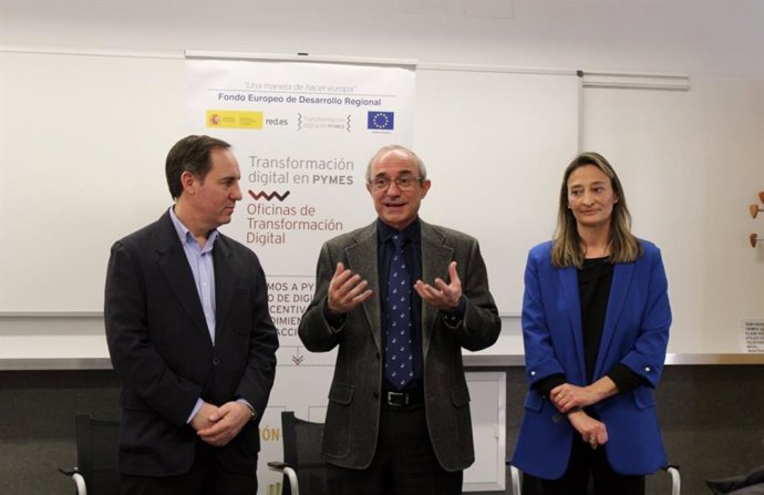 Veinte bodegas de C-LM aprenden a mejorar sistemas de venta digital para potenci