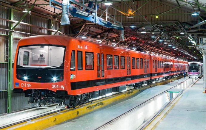 Unidad de CAF para el metro de Helsinki.