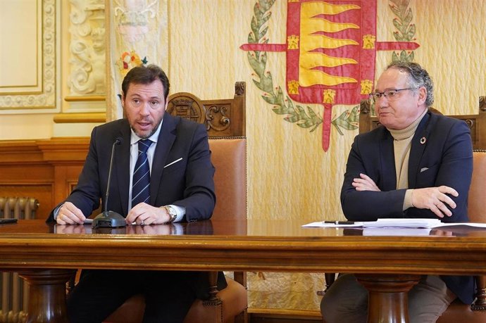 Rueda de prensa del alcalde de Valladolid y el concejal de Salud Pública y Seguridad Ciudadana.