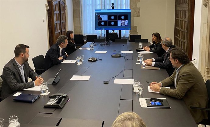 Reunión del presidente del Govern, Quim Torra, con el ámbito local sobre el coronavirus