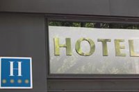 Los hoteleros de Madrid se ponen a disposición de las administraciones para frenar el Covid-19