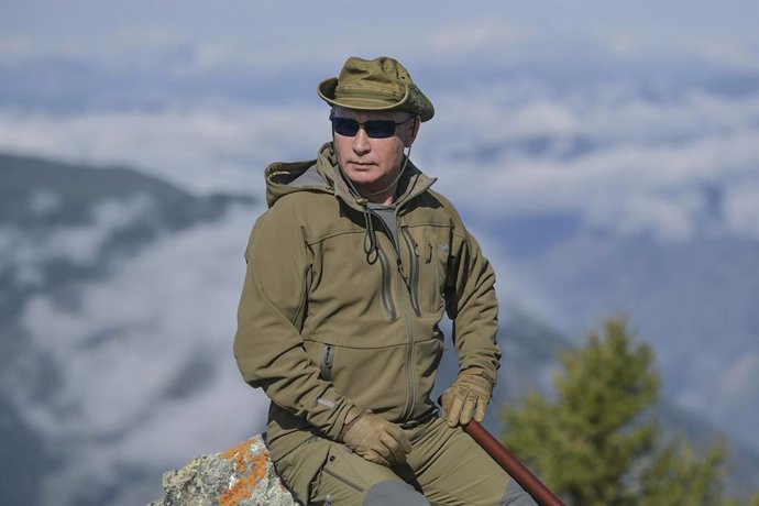 Rusia.- El Kremlin asegura que a Putin no le gusta el culto hacia su persona