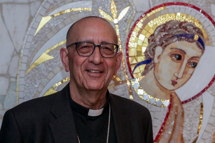 El cardenal arzobispo de Barcelona, Juan José Omella, nuevo presidente de la Conferencia Episcopal Española, en el edificio de la Conferencia Episcopal Española en Madrid el 3 de marzo de 2020.