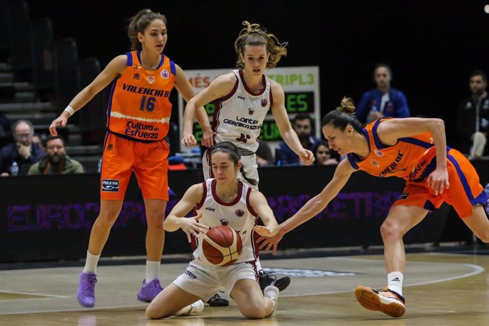 Basket: EuroCup Women - Valencia Basket v Lointek Gernika
