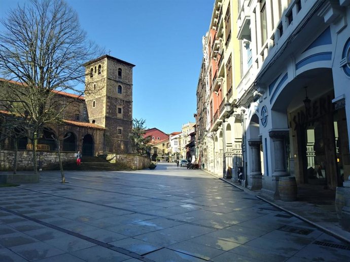 Parroquia de San Francisco, en Avilés.