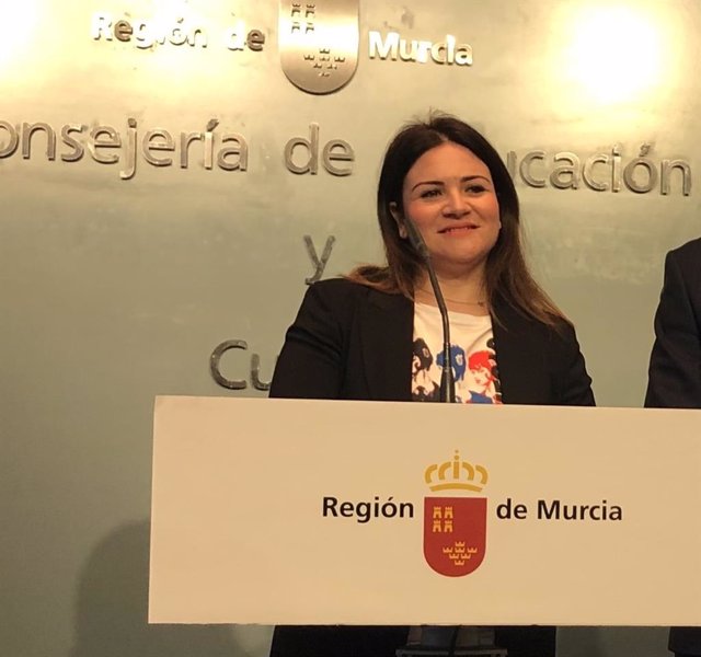Goierno de Murcia baraja presentar las alegaciones al recurso del Ministerio sobre el 'veto parental' antes del viernes
