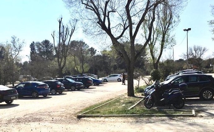 La Policía local de Getafe desaloja el parque del Cerro de los Ángeles
