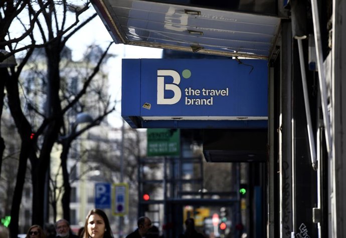 Logo de la agencia de viajes B the Travel Brand perteneciente al grupo Barceló,  