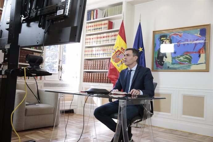 El presidente del Gobierno, Pedro Sánchez, preside por videoconferencia la reunión interministerial para el seguimiento de medidas por el coronavirus, en la Moncloa, en Madrid (España), a 13 de marzo de 2020.
