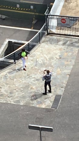 Personas saltándose la orden de confinamiento en Santa Cruz de Tenerife