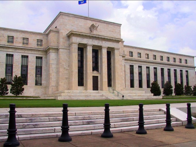 EEUU.- La Reserva Federal rebaja los tipos hasta el cero y anuncia un paquete de