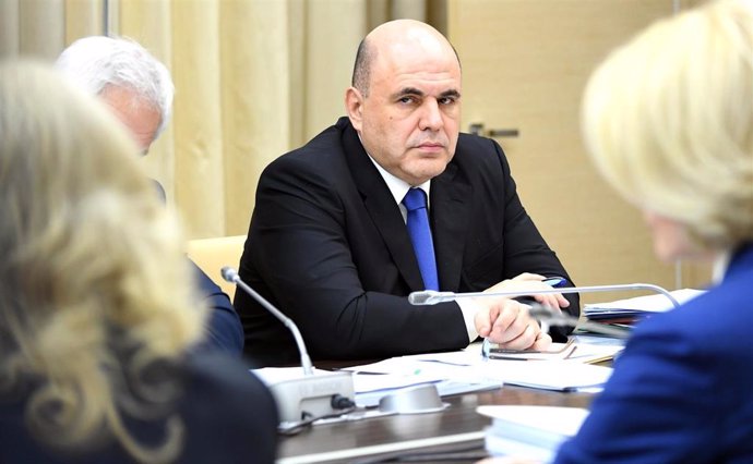 Mijail Mishustin en una reunión con el Gobierno ruso en la residencia presidencial de Novo Ogaryovo