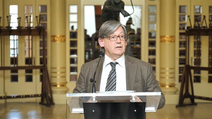 El presidente del Parlament, Vicen Thomas, informó el viernes de una serie de medidas adoptadas por el coronavirus.