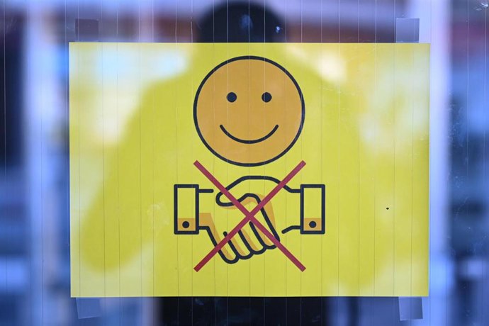 Cartel en una escuela de Alemania