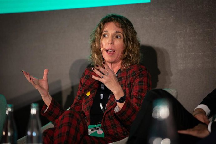 La consellera de Empresa y Conocimiento de la Generalitat, ngels Chacón durante su intervención en la inauguración de Tech Spirit Barcelona, en Barcelona (España), a 25 de febrero de 2020.