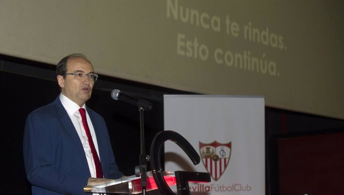 El presidente del Sevilla FC, Pepe Castro, en una comparecencia
