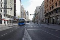 El tráfico cae en Madrid hasta un 57% en el primer día laborable con estado de alarma