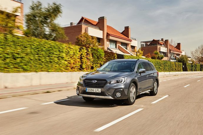 Subaru Outback Silver Edition.