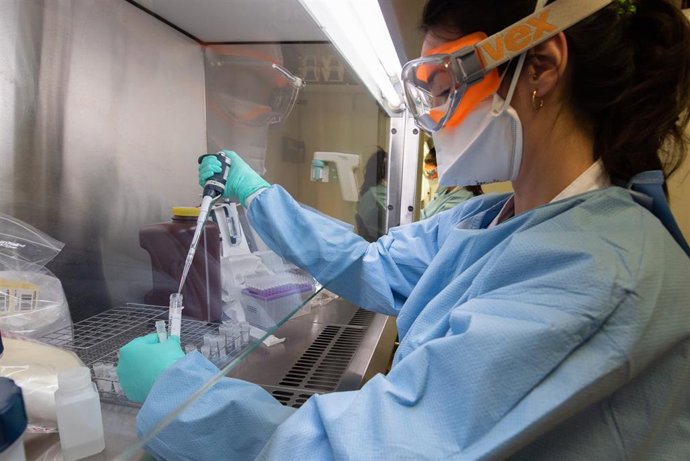 Servicio de Virologia del Servicio de Microbiología del Hospital Clínic donde se realizan pruebas del coronavirus