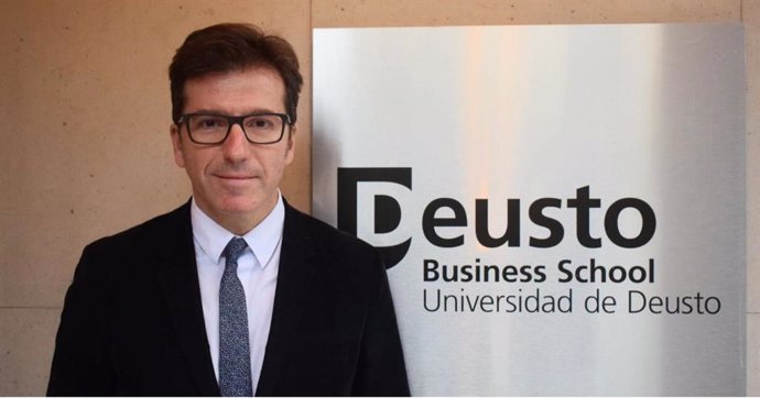 El doctor economista, profesor de Deusto Business School y exdiputado Juan Moscoso del Prado