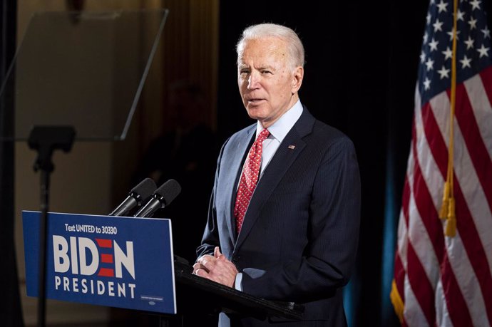 EEUU.- Biden se impone con un estrecho margen sobre Sanders en las primarias del