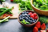 Foto: El flavonol de frutas, verduras y el té, relacionado con un menor riesgo de demencia del Alzheimer