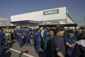 Empleados andaluces valoran la suspensión "tardía" de la producción de Airbus que "no afectará" al ajuste anunciado