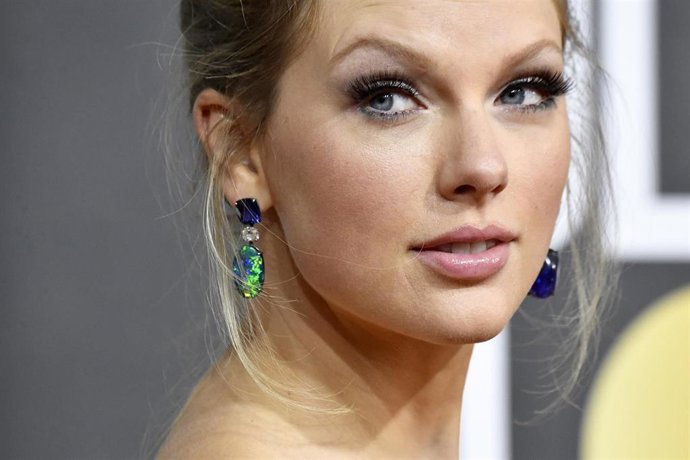 Taylor Swift confiesa que su madre padece un tumor cerebral