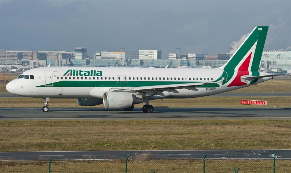Avión Alitalia.