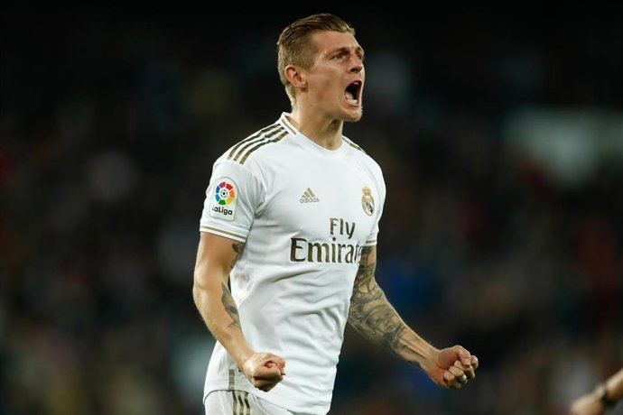 Toni Kroos jugando con el Real Madrid