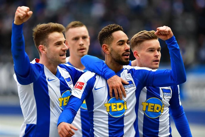 Los jugadores del Hertha Berlín celebran un gol en la Bundesliga