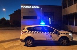 Imagen de recurso de un coche de Policía local en la localidad de Paracuellos del Jarama.