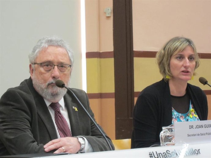 El secretari de Salut Pública Joan Guix i la consellera Alba Vergés (arxiu)