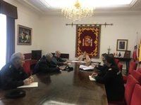 Cantabria y la UME desinfectan puntos e infraestructuras críticas