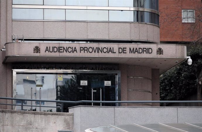 Puerta principal de la Audiencia Provincial de Madird, a 14 de febrero de 2020.