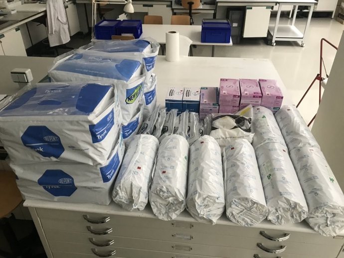 Material sanitario donado por el Museo Altamira