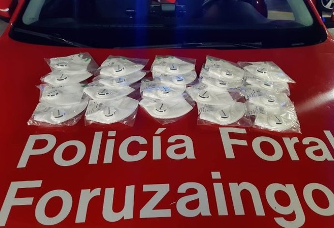 Mascarillas donadas por un ciudadano anónimo a la Policía Foral.