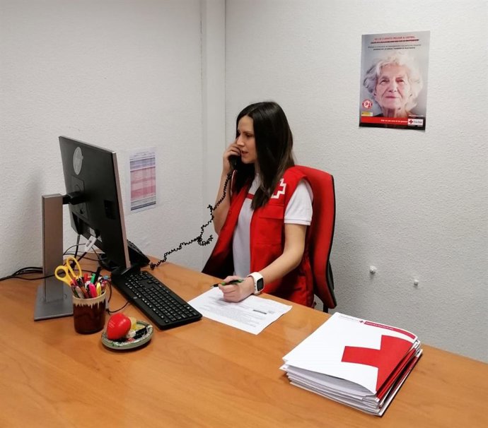 Cruz Roja colabora en la teleasistencia