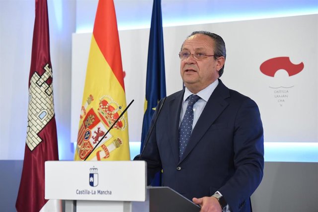 El consejero de Hacienda, Juan Alfonso Ruiz Molina.