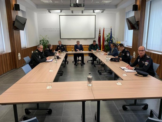 Reunión de constitución del Centro de Coordinación que aplica los criterios de actuación regulados en el decreto de estado de alarma