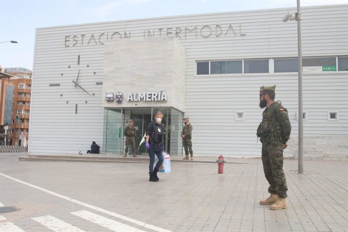 La Brileg se despliega en la Estación Intermodal de Almería ante la crisis del Covid-19