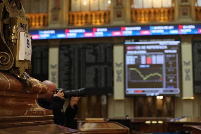 La Bolsa de Madrid (España),a 9 de marzo de 2020.