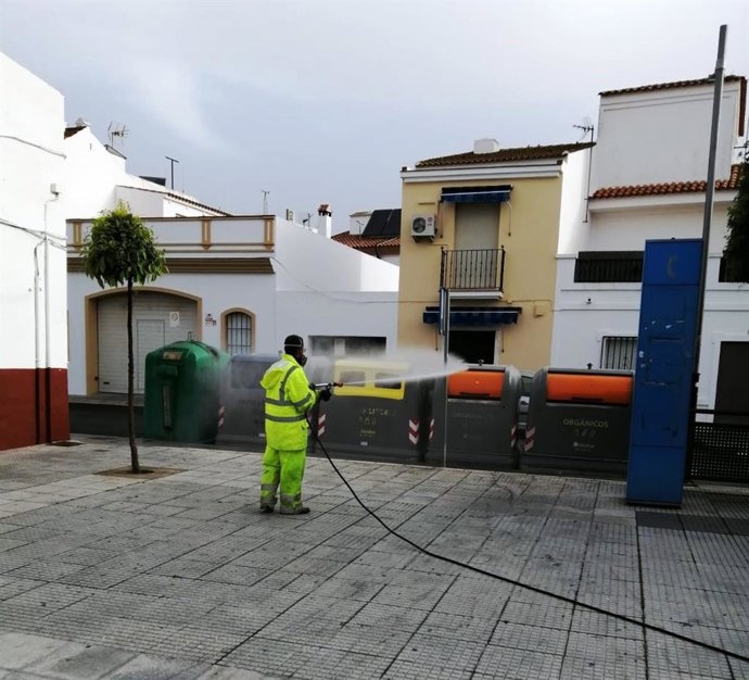 Labores de desinfección en Aljaraque.