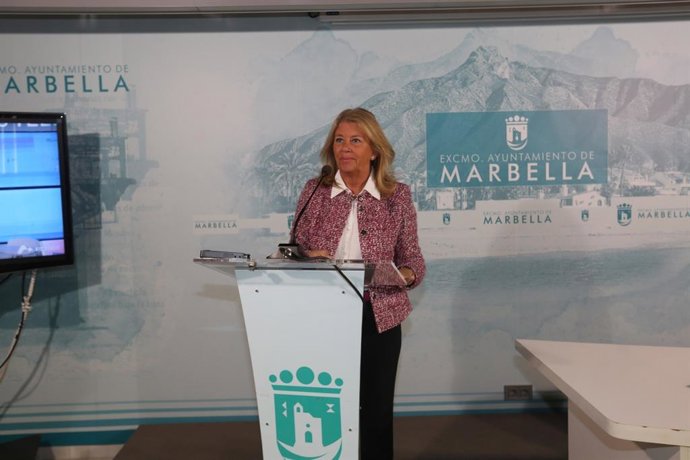 La alcaldesa de Marbella, Ángeles Muñoz, en rueda de prensa
