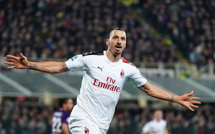 22 February 2020, Italy, Firenze: AC Milan's Zlatan Ibrahimovic celebrates scoring a goal during the Italian Serie A soccer match between AC Florence and AC Milan at the Artemio Franchi Stadium. Photo: -/Spada/Lapresse via ZUMA Press/dpa