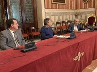 Policía refuerza en Sevilla controles a vehículos y pone más de 30 multas por incumplir medidas del estado de alerta