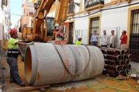 Patronal y sindicatos acuerdan implantar la jornada intensiva en el sector de la construcción de Sevilla
