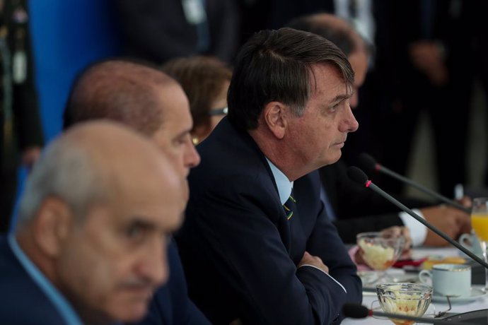 Coronavirus.- Bolsonaro reivindica "elogios" para su Gobierno por la buena gesti