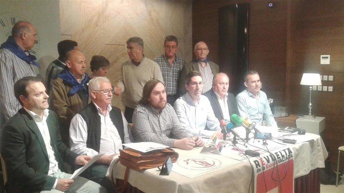 Imagen de archivo de las plataformas ciudadanas anunciando la reunión del 28 de marzo en la capital jiennense